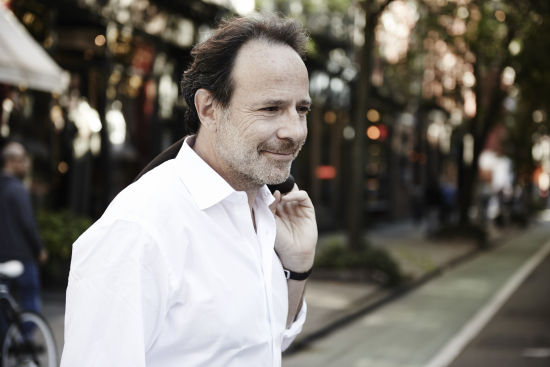 马克-李维:悬念和激情之间的时空赛跑 - 四川作家网