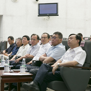 北京市新闻出版广电局局长杨烁等参会领导