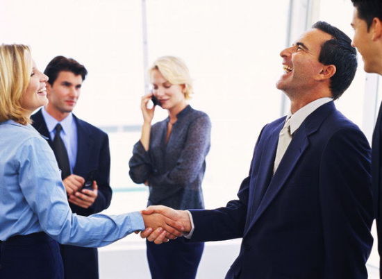 提升销售业绩:定位客户