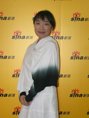 央美副院长徐冰展示“木林森”计划