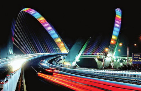 南宁十大新闻事件回顾:世界级桥梁飞架邕江_南