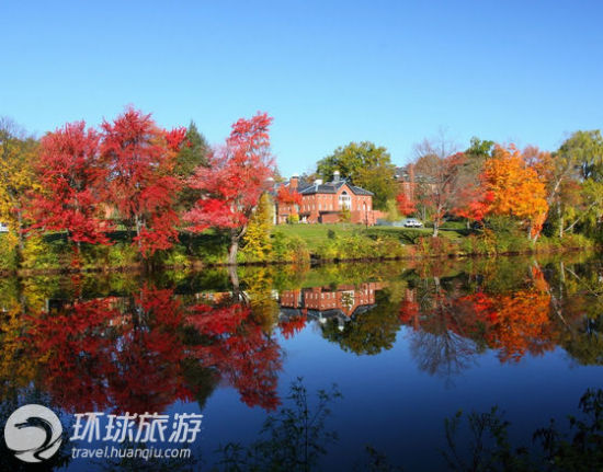 霍利约克山大学 霍利约克山大学