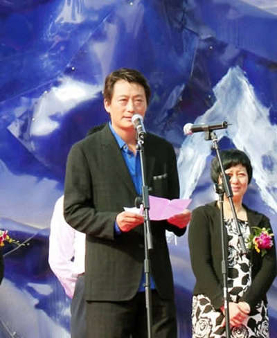 画廊协会会长程昕东发言 画廊协会会长程昕东发言