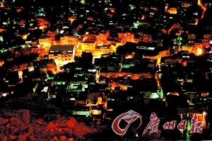 站在山上赏夜景 站在山上赏夜景