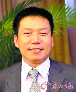 资深旅游专家 陈南江 作者系广东省社会科学院旅游研究所总规划师,曾主持数百景区及度假村的规划设计 资深旅游专家 陈南江 作者系广东省社会科学院旅游研究所总规划师,曾主持数百景区及度假村的规划设计