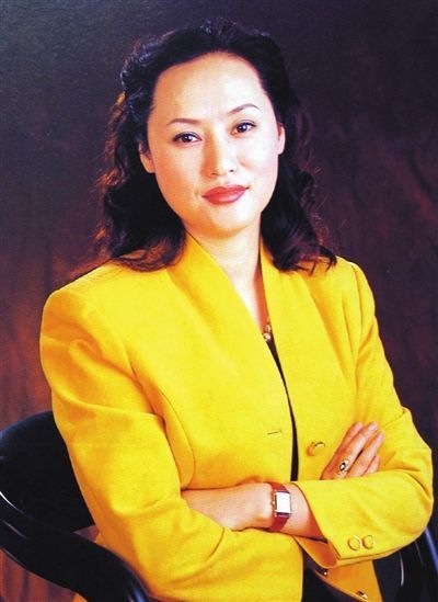 美女富豪何燕。(资料图)