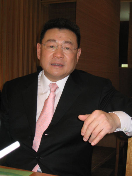 华人置业主席刘銮雄涉行贿罪成 被判监禁5年3