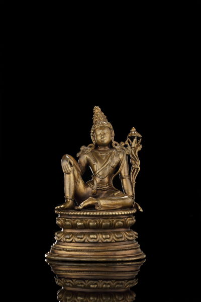 18世纪 铜自在观音 西藏(雪堆白风格) H:12cm 18世纪 铜自在观音 西藏(雪堆白风格) H:12cm