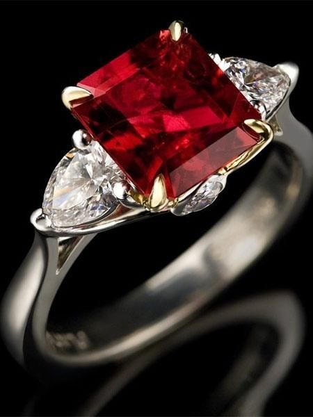 ʯ(Red diamonds)