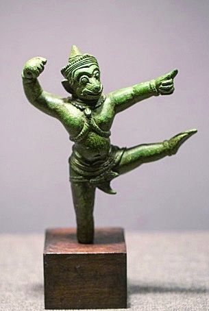 哈奴曼神猴青铜像。