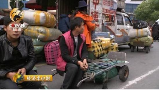中国服装第一街自救进行时:商户转型做电商|阿