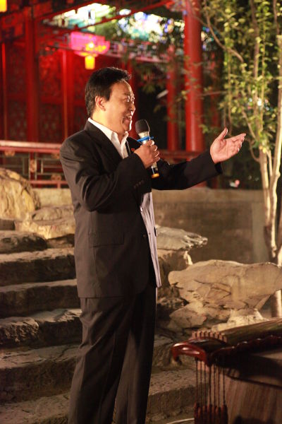 著名表演艺术家林达信配乐朗诵 著名表演艺术家林达信配乐朗诵