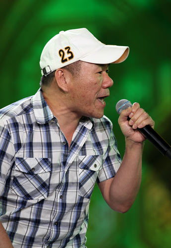 赵传演唱广西民歌《心想唱歌就唱歌》(组图)