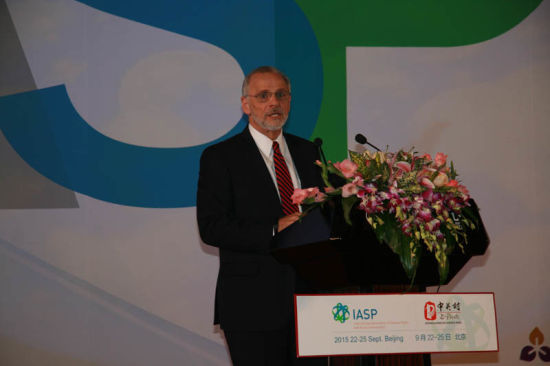 美国奥兰多经济发展委员会主席里克·L·韦德