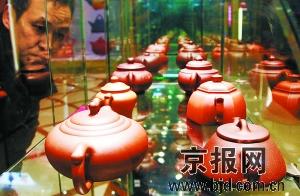 北京紫砂展：一个紫砂壶120万(图)