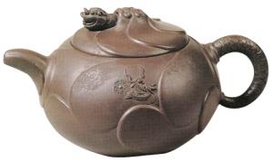 清代大师设计的鱼化龙壶