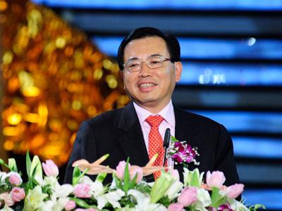 TCL董事长李东生当选中国经济十年商业领袖人