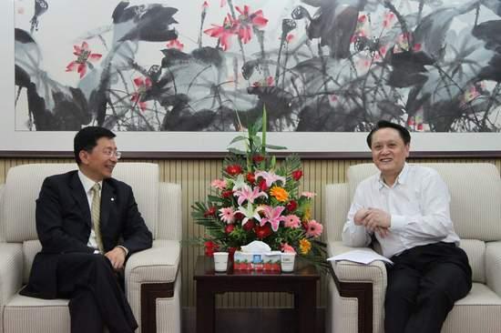 湖北保监局左绪文局长会见太保集团董事长高国