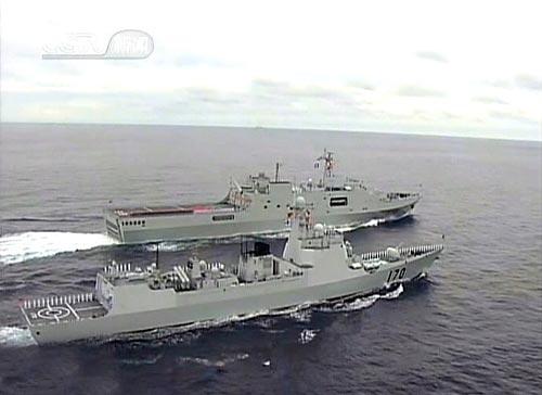 中国最大战舰1.8万吨昆仑山号将远征亚丁湾_滚