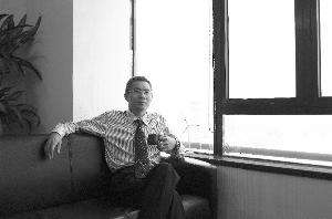 ���á��׹ɷ��ǻƽ��