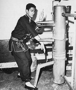 小龙李一个不乖的好孩子_滚动新闻