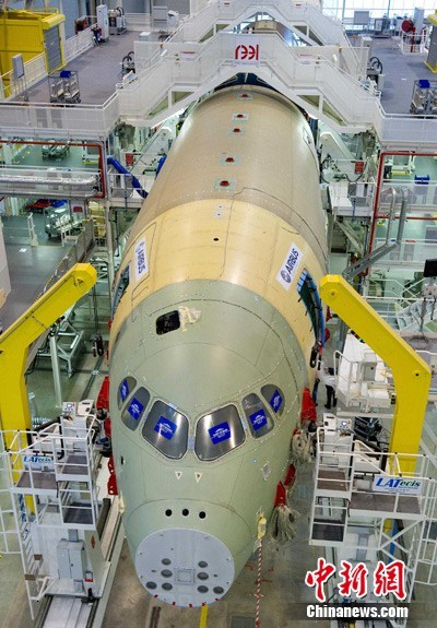 首架空中客车A350XWB宽体飞机开始总装(图)