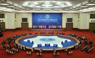 上合组织峰会:中方将给成员国100亿美元贷款_