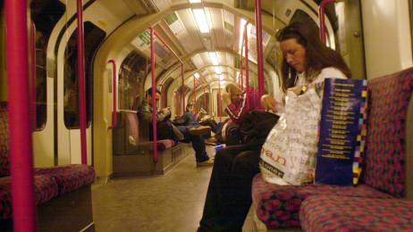 研究发现地铁站内金属粉尘可进入肺脑肝肾