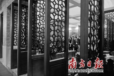 大涌红木家具展。 广东中山“镇能量”的秘密