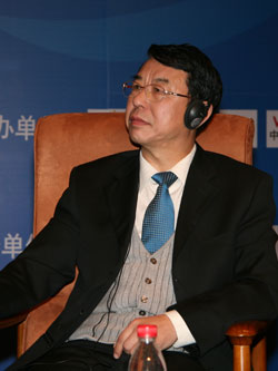 中远集团研究发展中心副主任李景林