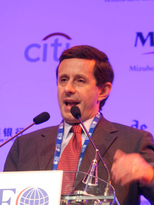 图文:智利银行行长Jose de Gregorio_会议讲座