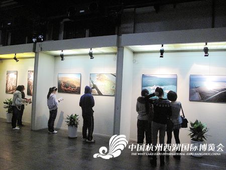 西博会博物馆启动死海图片展 探秘死海之美