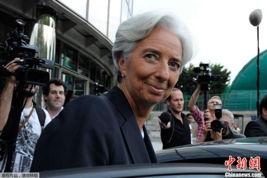 �ܲ�����������ʢ�ٵĹ��ʻ��һ�����֯IMF2011��6��28�����������η���Ů�Ƴ����ӵ½�����IMF�ܲá����ӵµ�����Ϊ5�꣬��2011��7��5�տ�ʼ�����ӵ��ǹ��ʻ��һ�����֯��һλŮ�ܲá�