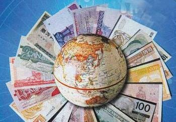 双鬼拍门 新兴货币:为何受伤的总是我?(图)_汇