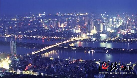 快乐漫步 2010中国十大最具幸福感城市(组图)
