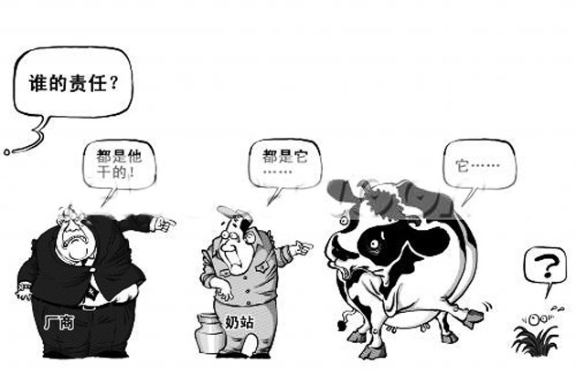 台海网1月2日讯 (海峡导报记者 孙春燕) 可能对所有零售卖场来说,过去的一年里,奶粉是卖场上万种商品中令人记忆最深刻的一个品类了。 新华都厦门区域总经理刘国川回忆说,这一年里让他揪心的当然是突如其来的奶粉安全危机;最令他难忘的是三鹿事件发生后的那几十个小时。 如今面对窗外和煦的阳光,刘国川最大感觉是终于可以松一口气了! 紧急下架三鹿奶粉 时间定格在2008年6月份,作为厦门8家新华都超市的头目,刘国川上班后先是例行公事 查收和回复邮件,一条关于婴幼儿患肾结石的新闻
