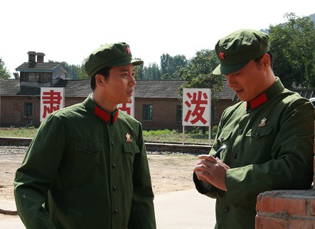 《同龄人》任程伟刘奕君演绎两个男人的战场