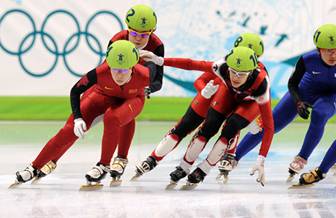 五朵金花成中国骄傲 中国女子短道速滑队赢大
