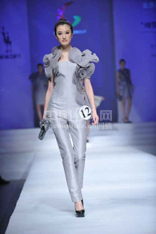 绮丽杯·第15届中国时装设计新人奖终评在京