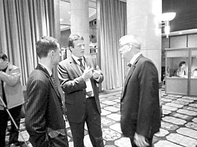 ������ʯ�ͺͻ�ѧ��ҵ�ڻ�������ҵ��̸��������Ϻ��ٿ�