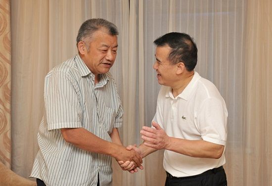 江西高院副院长郭兵看望东京审判大法官梅汝璈