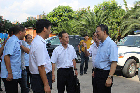 贵州省高院院长到兴义市法院调研司法改革试点