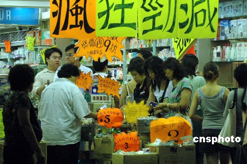 内地客在港被逼购物猝死 港媒揭香港游四大问题