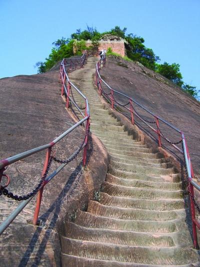 广东丹霞山上古山寨:多是百姓避难场所(图)
