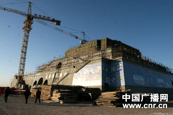 黄河楼基础已成。 宁夏标志性新地标“黄河楼”基础落成(图)