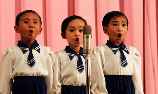 题图 朝鲜儿童合唱团 图片源于网络