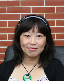 黄咏梅+少年时代曾出版过两部诗集