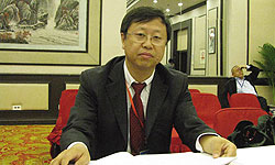 ר��:���ز��ų�����ǿ�����