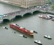 ���Ӵ�Խ����