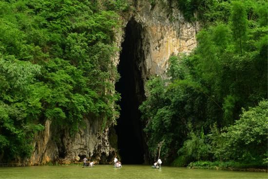 2公里,到达终点终点:广南坝美风景区请问云南文山广南坝美,有哪些旅游